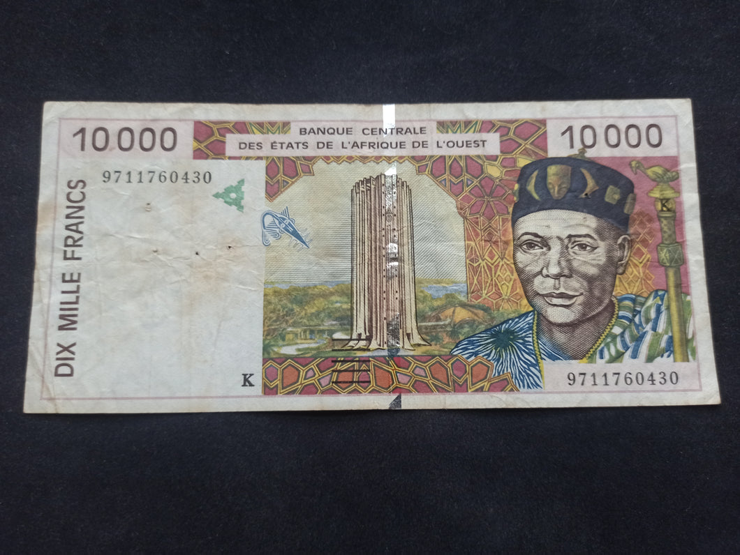 Afrique de l'Ouest : 10000 Francs (Ref 519)