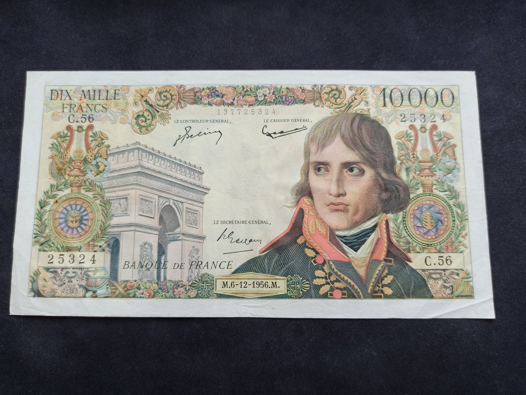 10000 Francs Napoléon Bonaparte (6-12-1956) (Ref 1449)  Plis + épinglages