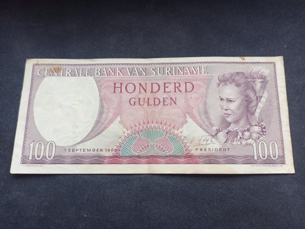 Suriname : 100 Gulden 1963 (Ref 1728)