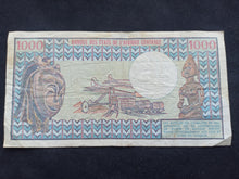 Charger l&#39;image dans la galerie, Cameroun : 1000 Francs 1982
