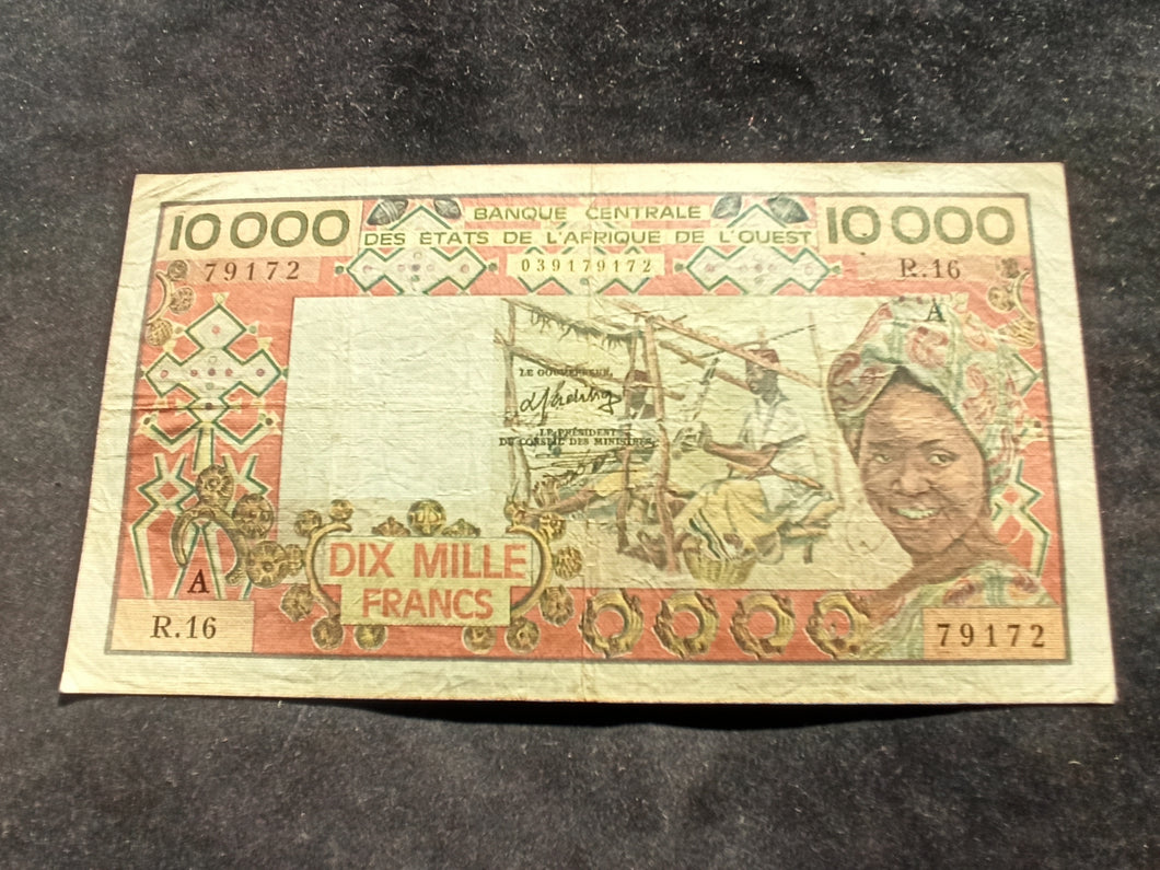 Afrique de l'Ouest : Côte d'Ivoire : 10000 Francs 1977-92 A (Ref 600)