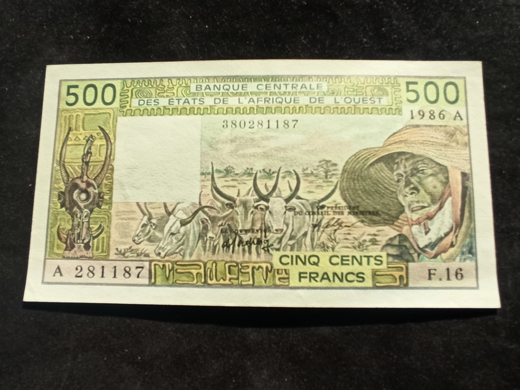 Afrique de l'Ouest : Côte d'Ivoire : 500 Francs 1986 A (Ref 605)