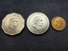 Charger l&#39;image dans la galerie, Colombie : Lot 3 Monnaies : 1 Peso 1967 / 2 et 50 Centavos 1952 &amp; 1963
