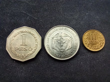 Charger l&#39;image dans la galerie, Colombie : Lot 3 Monnaies : 1 Peso 1967 / 2 et 50 Centavos 1952 &amp; 1963
