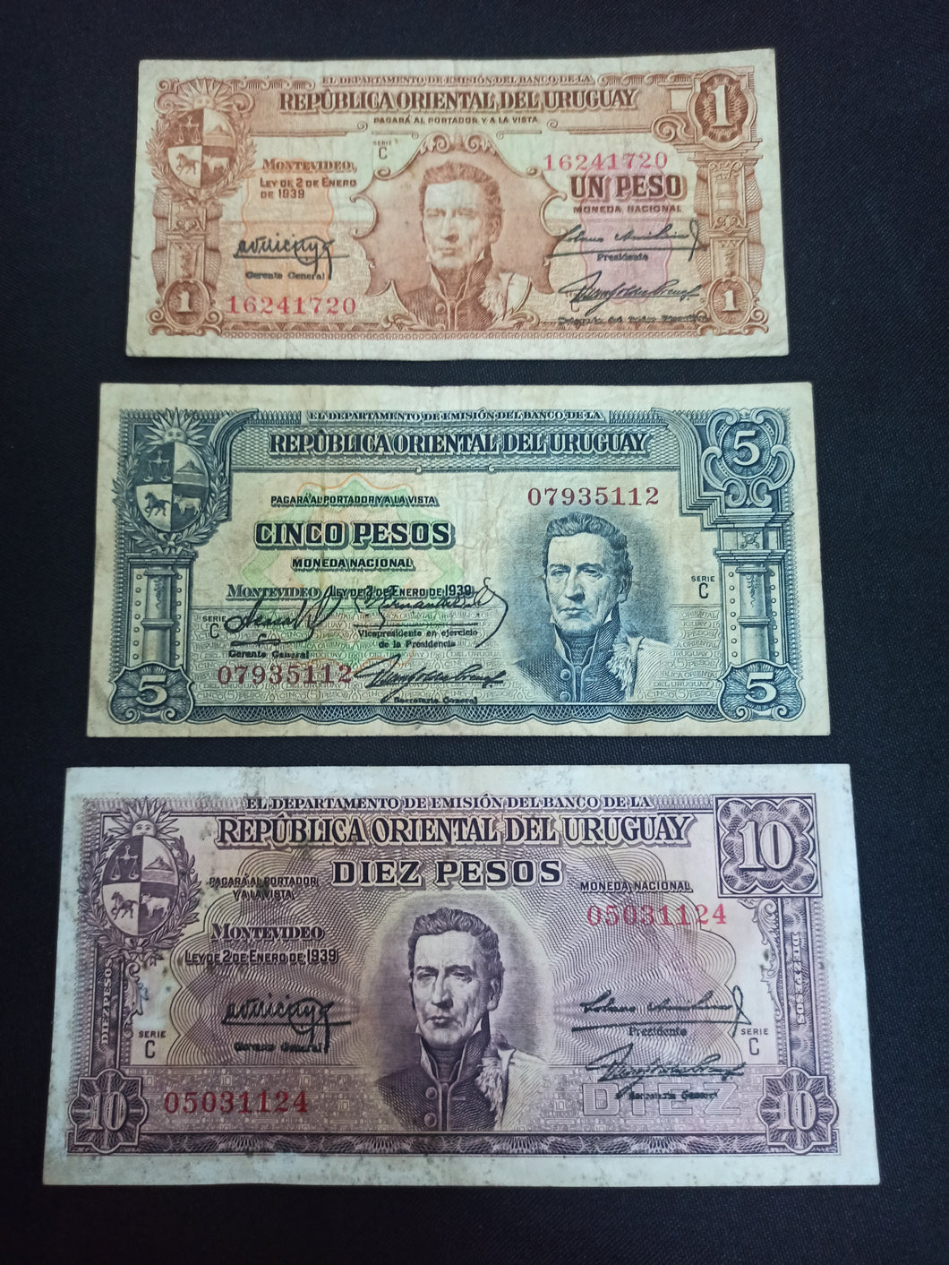 Uruguay : Lot 1 / 5 / 10 Pesos 1939 (Ref 1060)