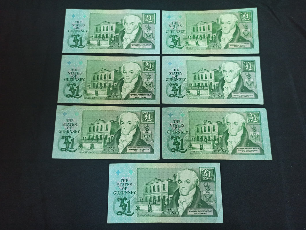 Guernesey : 7 X 1 Pound (Ref 1054)