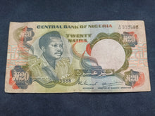 Charger l&#39;image dans la galerie, Nigéria : 20 Naira 1977-84 Sign 4 (Ref 1643)

