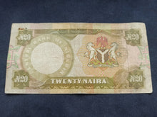 Charger l&#39;image dans la galerie, Nigéria : 20 Naira 1977-84 Sign 4 (Ref 1643)
