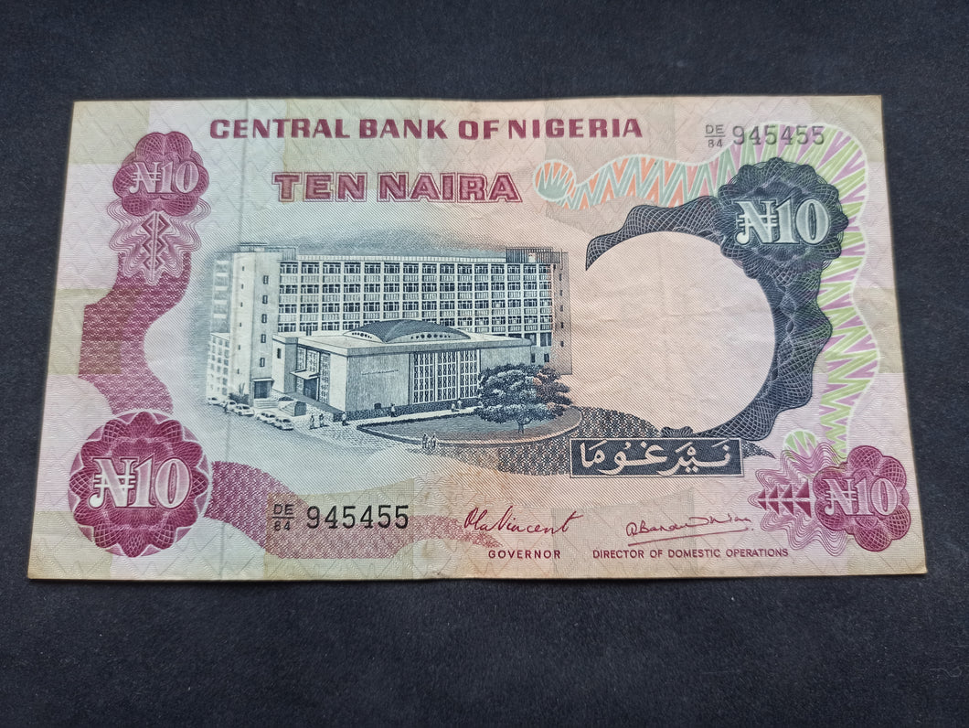 Nigéria : 10 Naira 1973-78 rare Sign 4 (Ref 1647)