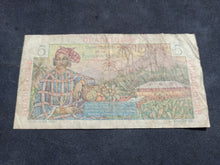 Charger l&#39;image dans la galerie, Guadeloupe : 5 Francs Bougainville 1947 (Ref 1807)
