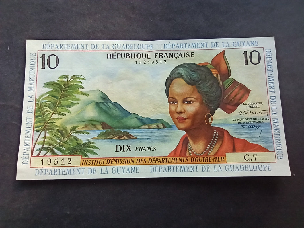 Antilles : 10 Francs 1964 Guyane, Martinique (Ref 2508)