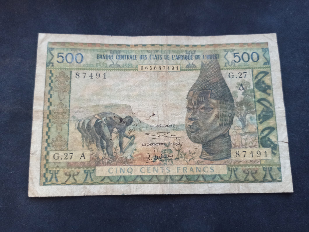 Afrique de l'Ouest : Cote d'Ivoire : 500 Francs 1959-65  Sign 6 (Ref 2720)