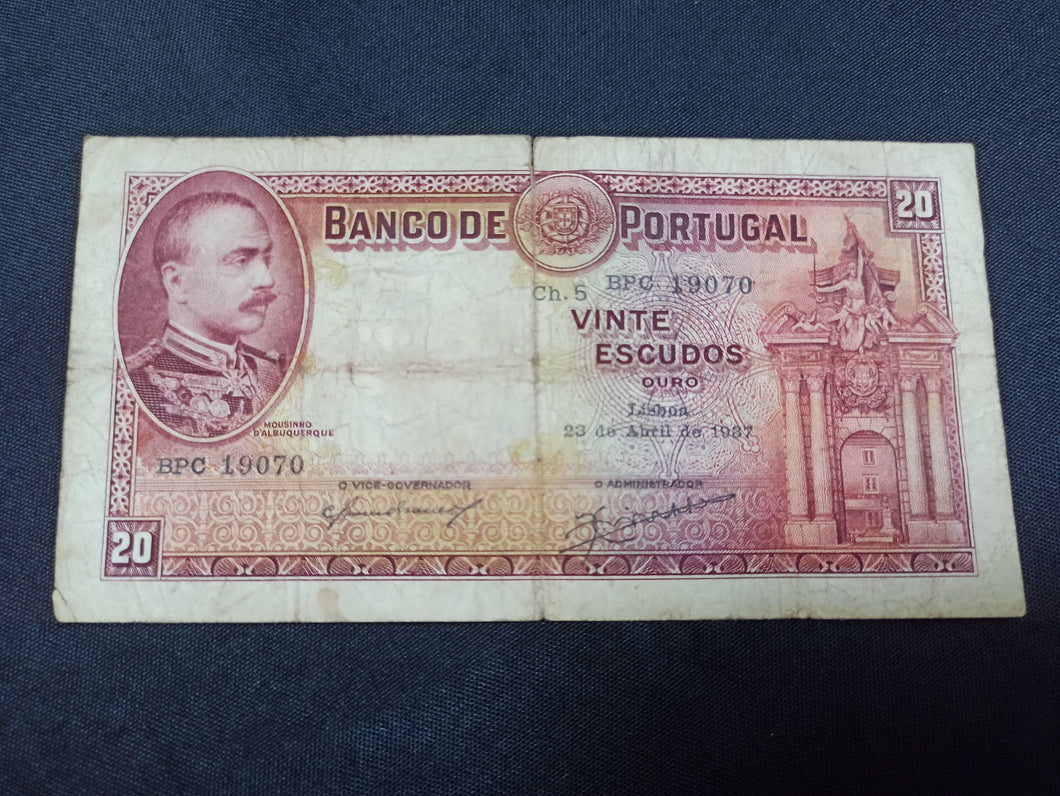 Portugal : 20 Escudos 1937 (Ref 2888)