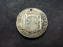 Charger l&#39;image dans la galerie, Bolivie : 8 Reales 1825 Argent ; Trouée (Ref 3000)

