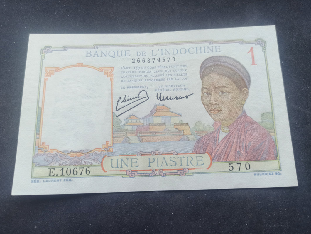 Indochine : Une Piastre 1949 Sign 11 (Pick 54e) (Ref 3123)