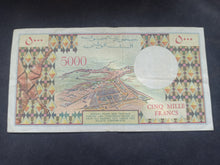 Charger l&#39;image dans la galerie, Djibouti : 5000 Francs 1979 P 38d (Ref 3170)
