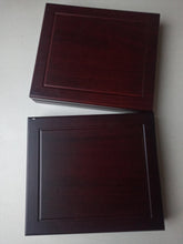 Charger l&#39;image dans la galerie, Lot Coffret Bois 84 X Quarter Dollar Etats-Unis Plaqué Or
