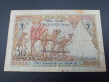 Charger l'image dans la galerie, Somalis / Djibouti : 50  Francs 1952 (Ref 3319)
