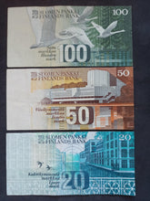Charger l'image dans la galerie, Finlande : 100 / 50 / 20 Markkaa 1986-93 (Ref 3492)
