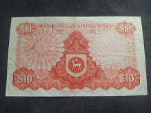 Charger l'image dans la galerie, Malaisie : 10 Ringgit 1976 (Ref 3559)
