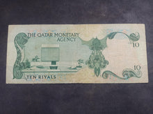 Charger l'image dans la galerie, Qatar : 10 Riyals 1973 (Ref 3618)
