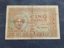 Charger l'image dans la galerie, Madagascar : 5 Francs 1937 (Ref 3752)
