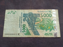 Charger l'image dans la galerie, Afrique de l'Ouest : 5000 Francs 2003 K (Ref 3778)
