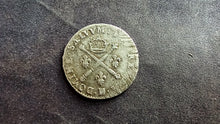 Charger l'image dans la galerie, 10 Sols Aux Insignes Louis XIV 1704 H (Ref 3860)
