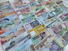 Charger l'image dans la galerie, Lot de 80 Billets du Monde Tous Différents NEUFS
