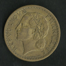 Charger l&#39;image dans la galerie, 5 Francs Lavrillier Bronze Alu 1946 C
