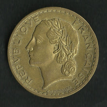 Charger l&#39;image dans la galerie, 5 Francs Lavrillier Bronze Alu 1946
