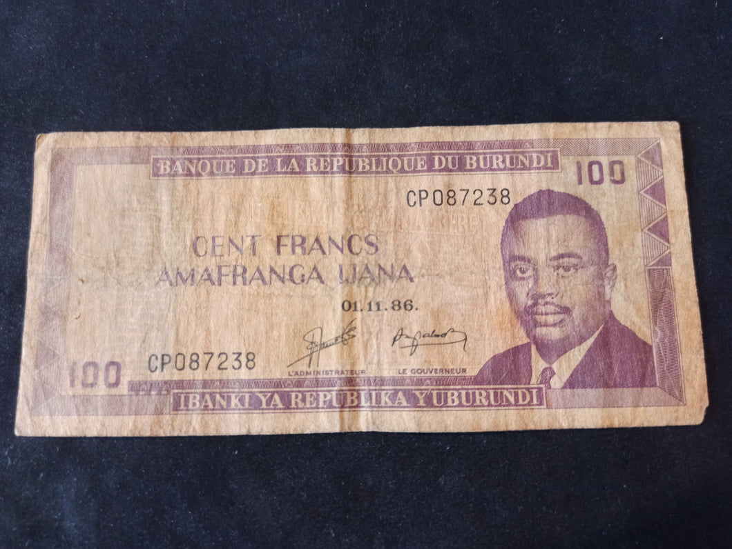 Burundi : 100 Francs 1986